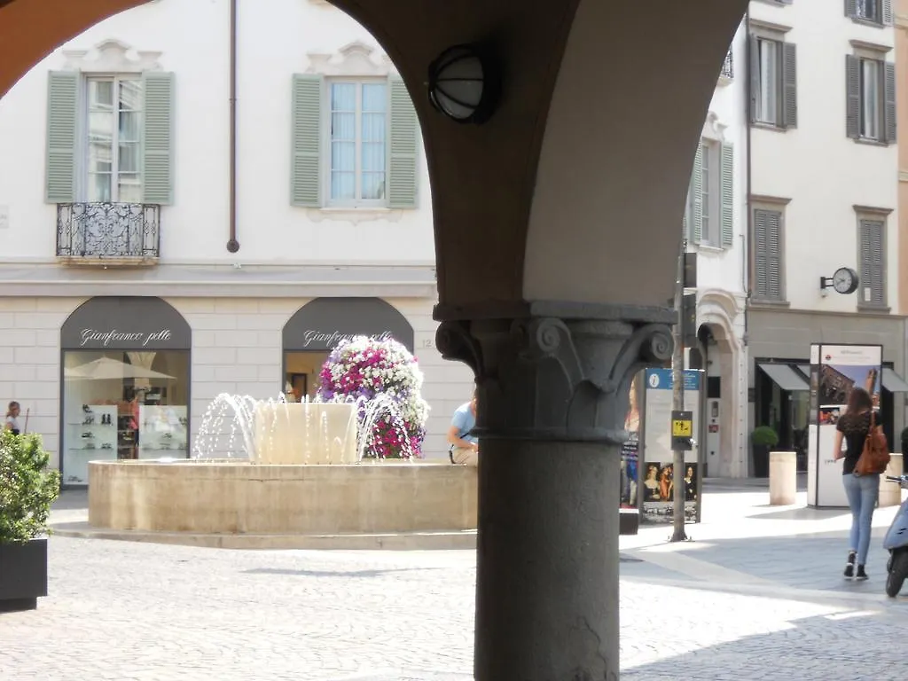 Al Centro Storico Apartment Bergamo Italy